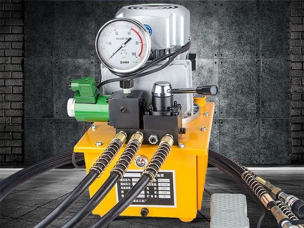 Bơm thủy lực được sử dụng phổ biến trong các hệ thống thủy lực, máy thủy lực