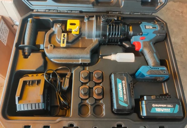 Bộ máy đột lỗ thủy lực Zupper ECH-20