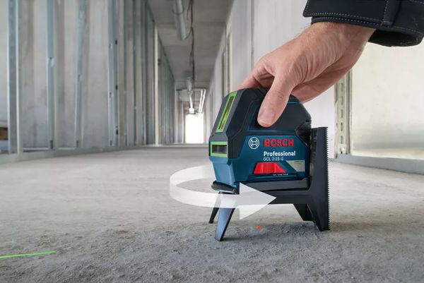 Thiết bị cân bằng Bosch GCL 2-15 G được tích hợp con lắc bảo vệ máy khi di chuyển 