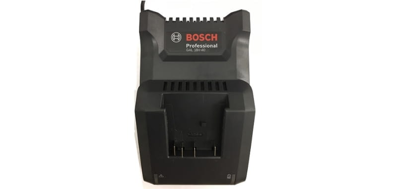 Sạc nhanh Bosch GAL 18V-40 giảm giá sốc chỉ còn 500.000đ