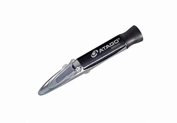 Atago Master S10M có thiết kế nhỏ gọn