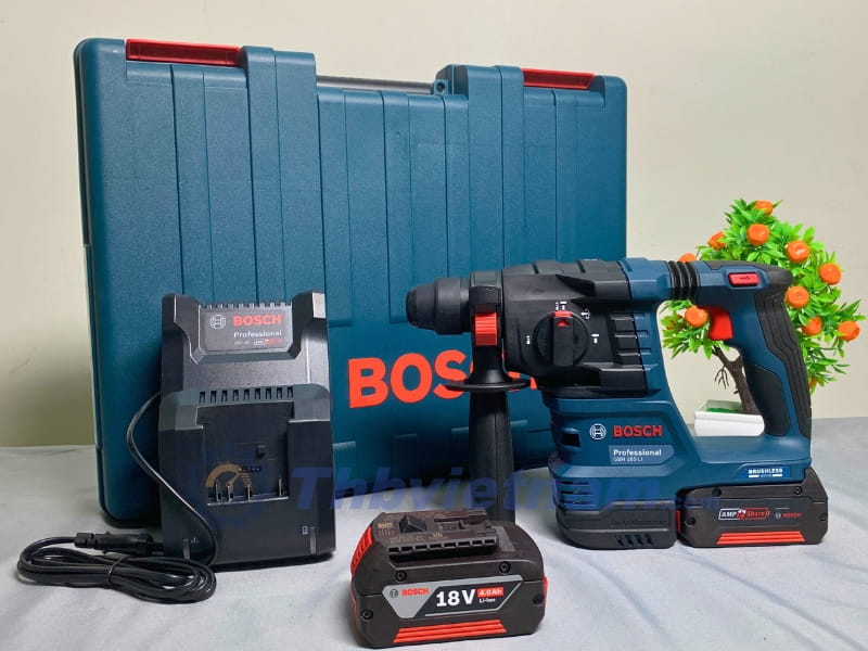 Máy khoan bê tông pin Bosch GBH 185-LI sử dụng pin 18V