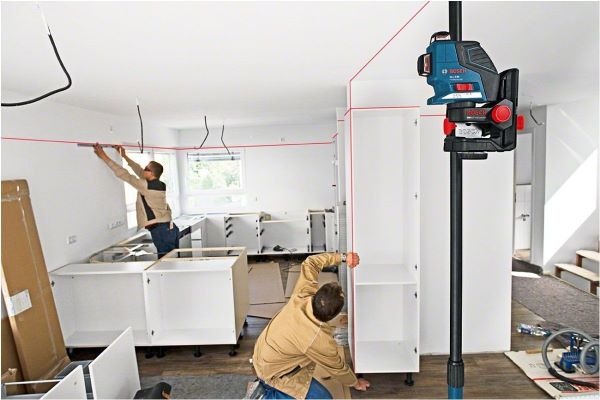 Máy cân bằng tia laser Bosch GLL 3-80 có tính ứng dụng cao