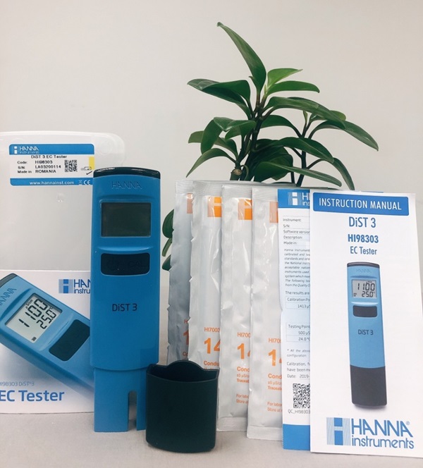 Trọn bộ sản phẩm bút đo dẫn điện Hanna HI98303