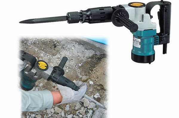 Máy đục bê tông Makita HM0810TA