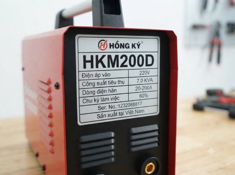 Kiểm tra thông tin tem nhãn máy hàn Hồng Ký