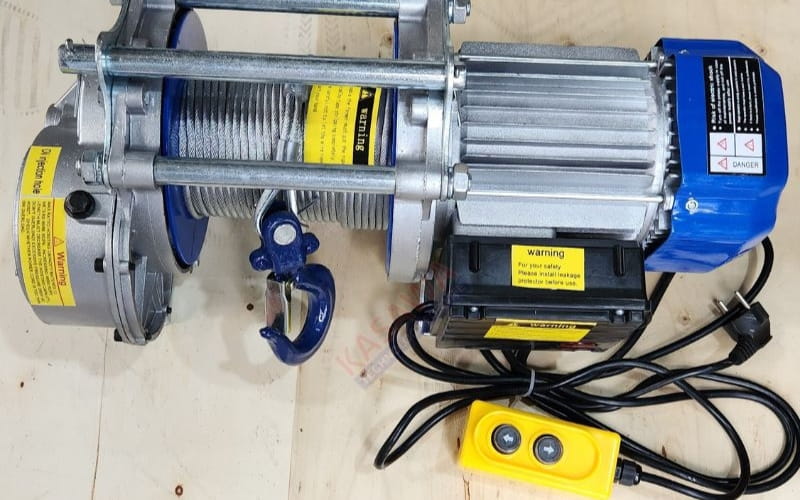 FUJIFA CD-K1 300/600 dùng để nâng hạ trong công trình, kho bãi 