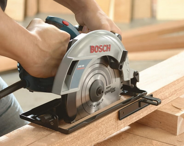 Máy cưa gỗ Bosch