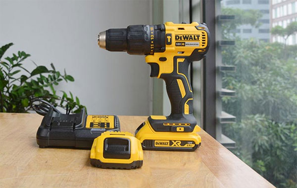 Một số ưu điểm của máy khoan Dewalt