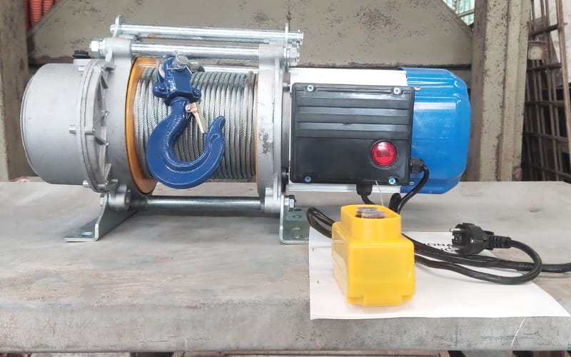 Tời đa năng có thể lắp đặt linh hoạt ở nhiều vị trí 