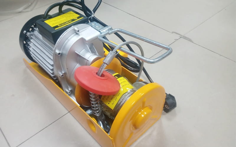 Máy tời điện mini KENBO PA600 30m nhỏ gọn, bền chắc 