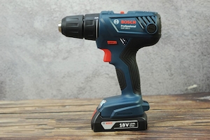 Review chi tiết máy khoan pin Bosch GSR 180-LI từ người dùng