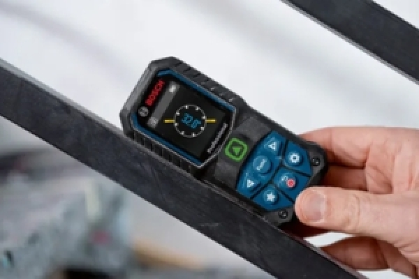Đánh giá máy đo khoảng cách Bosch GLM 50 có tốt hay không?