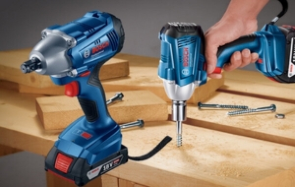 Máy bắn bu lông pin loại nào tốt, bền khỏe, giá hợp lý?