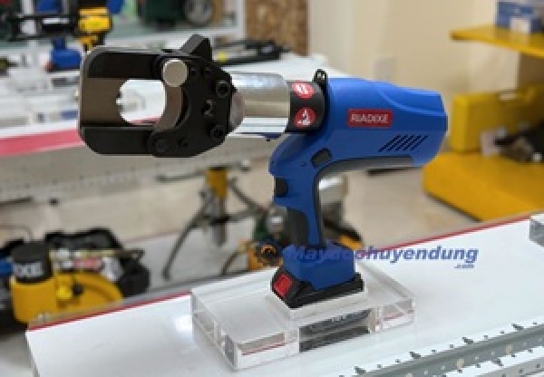 Máy ép cốt kiêm cắt cáp thủy lực EZ-400/55 có tốt không?