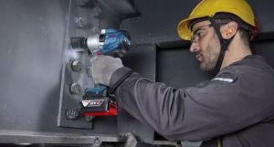 Hướng dẫn sử dụng Bosch GDS 18V-780 để siết bu lông nhanh và an toàn