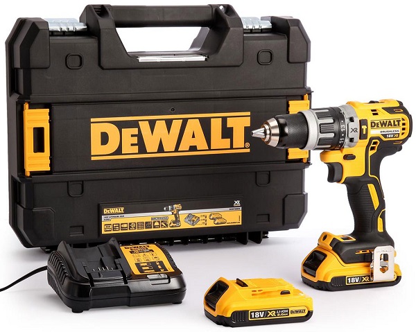 Hãng Dewalt cung cấp đa dạng các loại máy khoan, máy cắt, máy mài